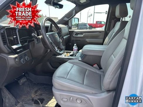 Used 2024 Chevrolet Silverado 3500 LTZ w/ LTZ Plus Package AWD/4WD image 6