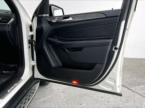 Used 2018 Mercedes-Benz GLE 43 AMG 4MATIC image 24