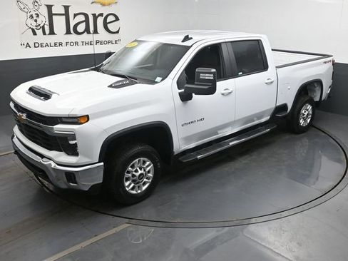 Used 2025 Chevrolet Silverado 2500 LT w/ Convenience Package AWD/4WD image 43