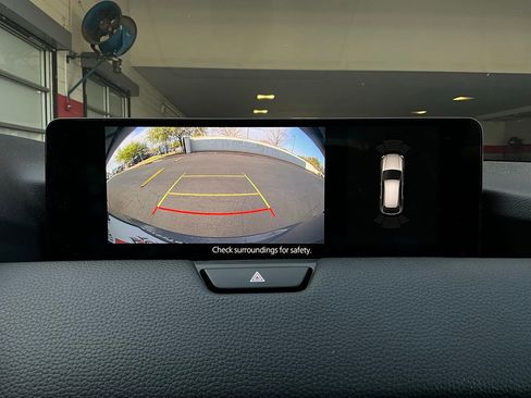 Used 2025 MAZDA CX-70 3.3 Turbo w/ Preferred Package image 35