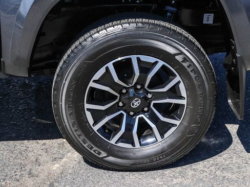 Used 2023 Toyota Tacoma TRD Sport RWD image 13