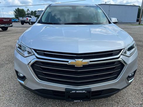 Used 2020 Chevrolet Traverse LT image 8