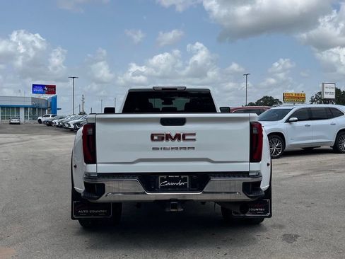 Used 2025 GMC Sierra 3500 Pro AWD/4WD image 6