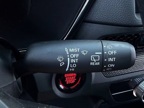 Used 2025 Honda CR-V LX image 21