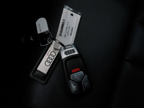 Used 2023 Audi A4 2.0T Premium w/ Convenience Package image 22