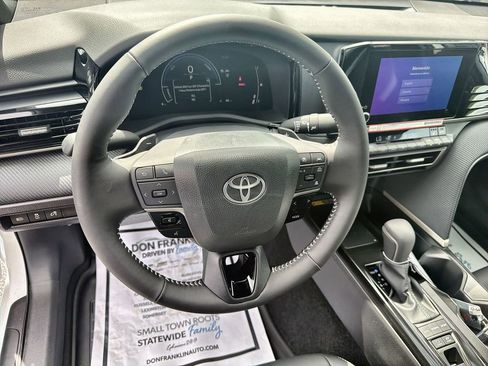 New 2026 Toyota Camry Hybrid w/ Convenience Package AWD/4WD image 20