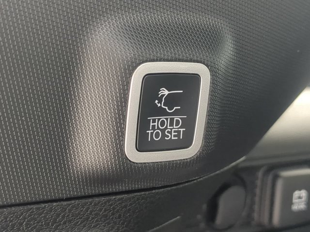 New 2027 Jeep Grand Cherokee Limited AWD/4WD image 15