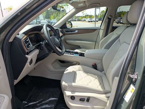 New 2026 Volkswagen Atlas SE FWD image 22