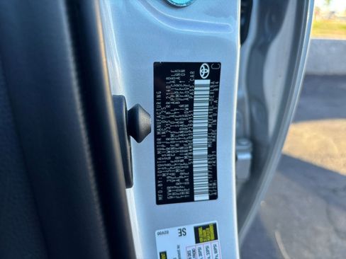 Used 2025 Toyota Corolla LE image 27