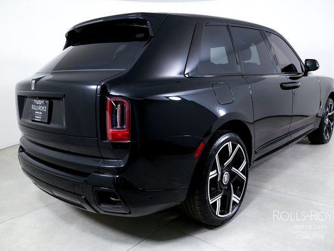 Used 2026 Rolls-Royce Cullinan AWD/4WD image 2