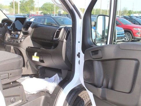 New 2024 RAM ProMaster 2500 w/ Quick Order Package 22H SLT+ image 15