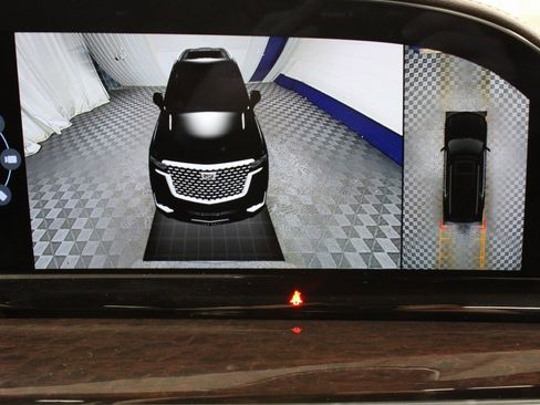 Used 2023 Cadillac Escalade Premium Luxury Platinum image 24