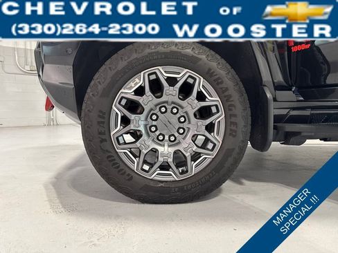 Used 2024 GMC Hummer EV 3X image 36