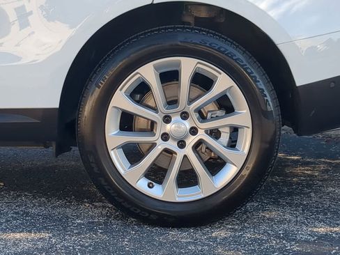 Used 2025 Land Rover Range Rover Sport SE image 13