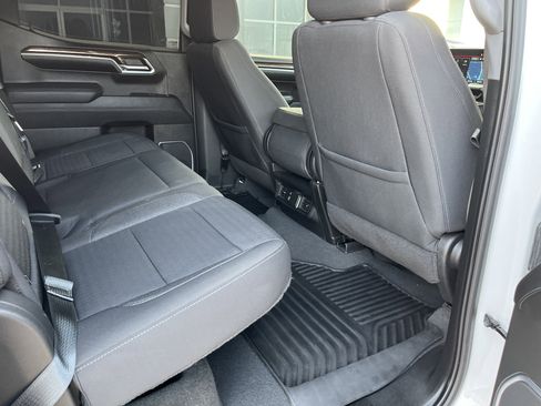 Used 2023 GMC Sierra 1500 Elevation image 14