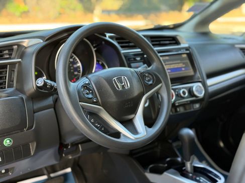 Used 2015 Honda Fit EX-L image 35