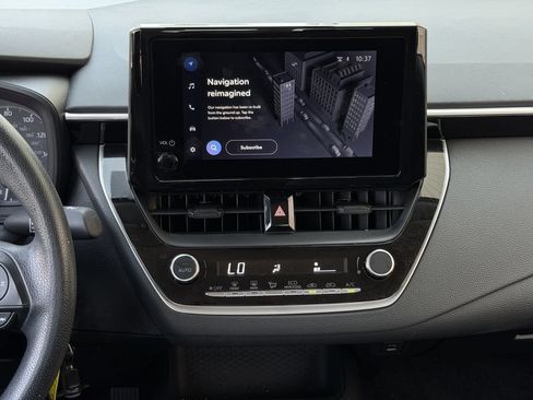 Used 2024 Toyota Corolla LE FWD image 18