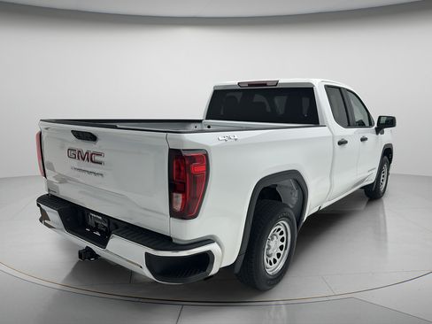 Used 2023 GMC Sierra 1500 Pro w/ Pro Value Package AWD/4WD image 7