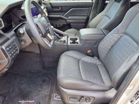 Certified 2026 Toyota 4Runner TRD Off-Road Premium w/ Tow Technology Package AWD/4WD image 13