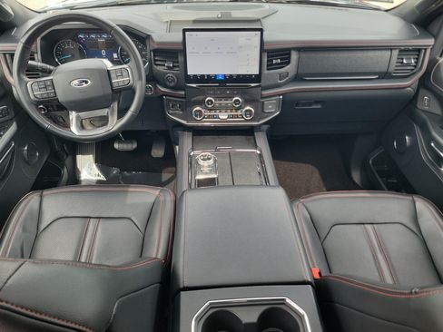 Used 2023 Ford Expedition Limited RWD image 18