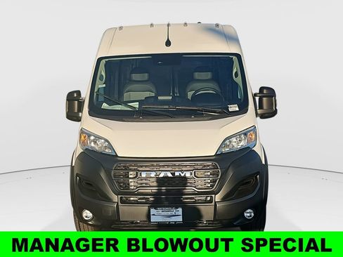 New 2026 RAM ProMaster 1500 w/ Convenience Group FWD image 8