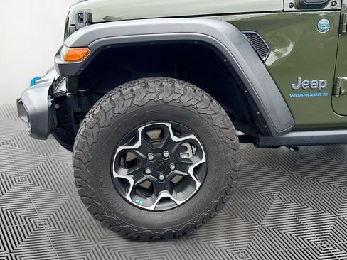 Used 2023 Jeep Wrangler Unlimited Rubicon 4xe AWD/4WD image 36