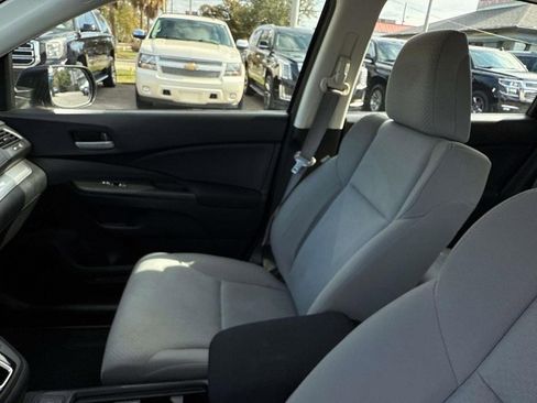 Used 2015 Honda CR-V LX image 18