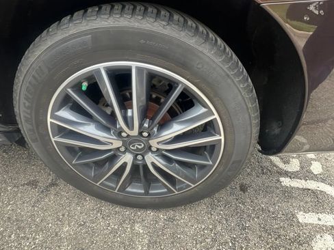 Used 2019 INFINITI QX60 Luxe w/ Sensory Package AWD/4WD image 5