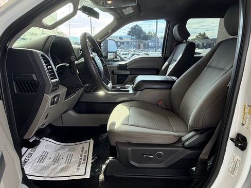 Used 2019 Ford F250 XLT w/ XLT Value Package AWD/4WD image 5