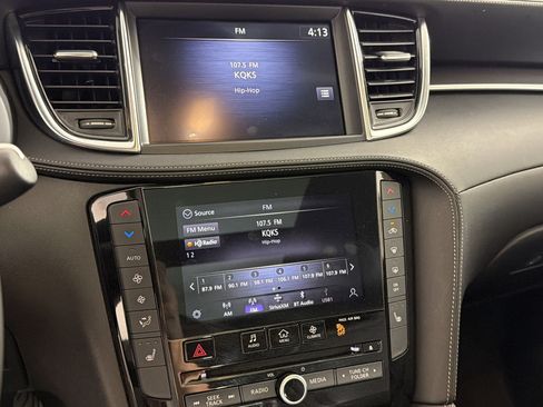 Used 2023 INFINITI QX50 Luxe AWD/4WD image 18