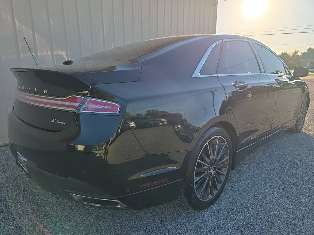 Used 2014 Lincoln MKZ AWD image 5