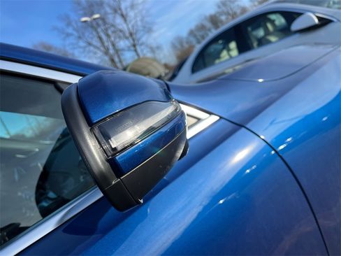 Certified 2025 Mercedes-Benz GLB 250 4MATIC image 17