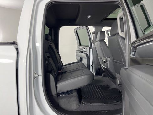 Used 2026 Chevrolet Silverado 2500 LTZ w/ LTZ Premium Package image 41