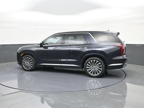 Used 2023 Hyundai Palisade Calligraphy w/ Cargo Package FWD image 5
