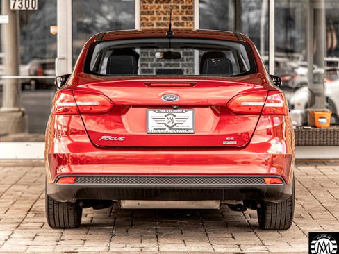 Used 2017 Ford Focus SE image 12