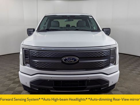 Used 2022 Ford F150 Lightning XLT w/ Tow Technology Package image 8