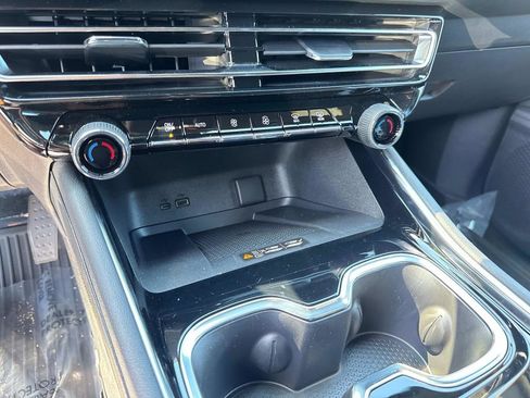 New 2026 Chevrolet Traverse LT w/ Driver Confidence Package image 29