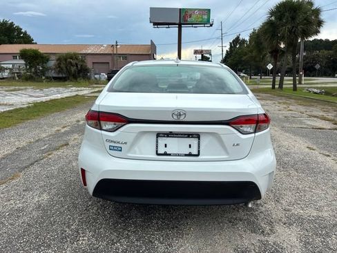 Used 2026 Toyota Corolla LE FWD image 4