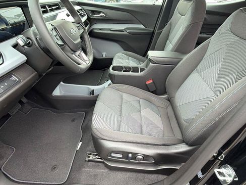 New 2027 Chevrolet Bolt LT w/ Comfort Package FWD image 13