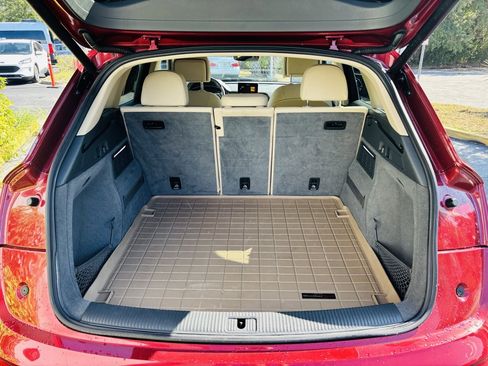 Used 2018 Audi Q5 2.0T Premium image 32