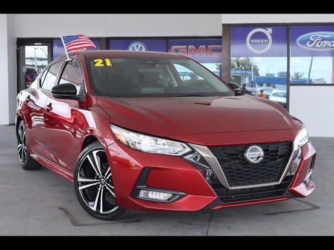 Used 2021 Nissan Sentra SR image 1