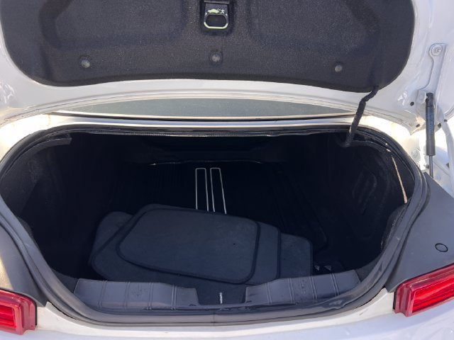 Used 2018 Chevrolet Camaro LT RWD image 17