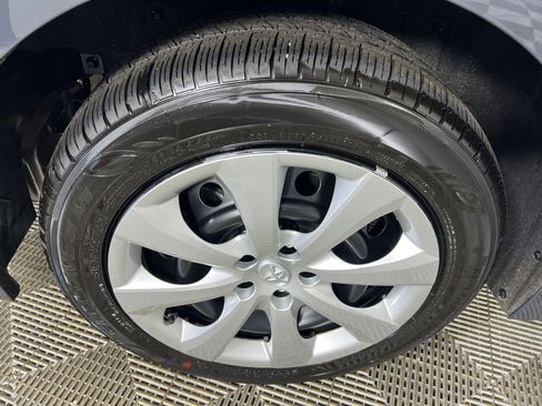 New 2025 Toyota Corolla LE image 17