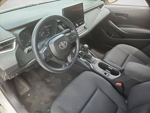 Used 2024 Toyota Corolla LE FWD image 12