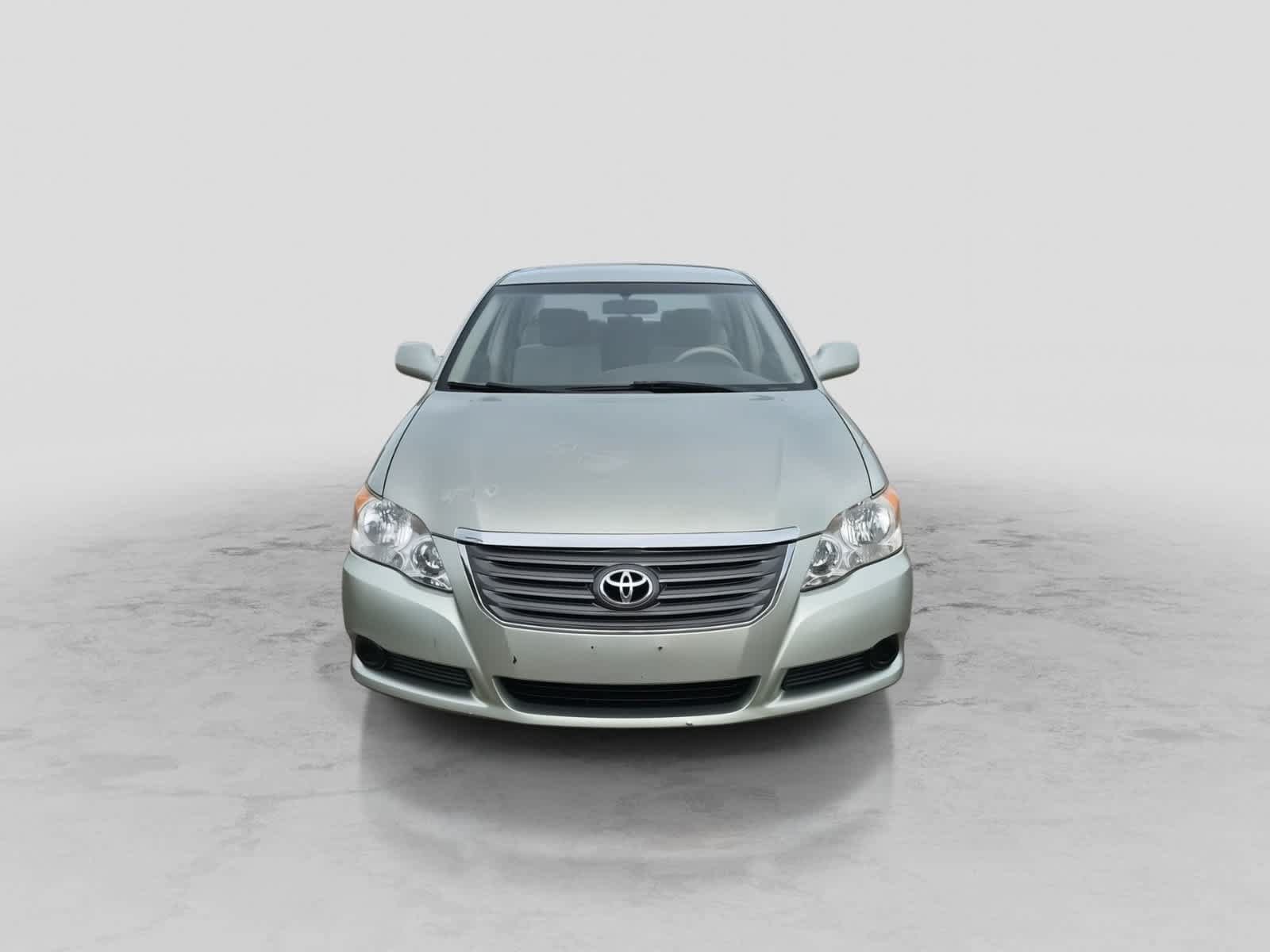 Used 2009 Toyota Avalon XL FWD image 3