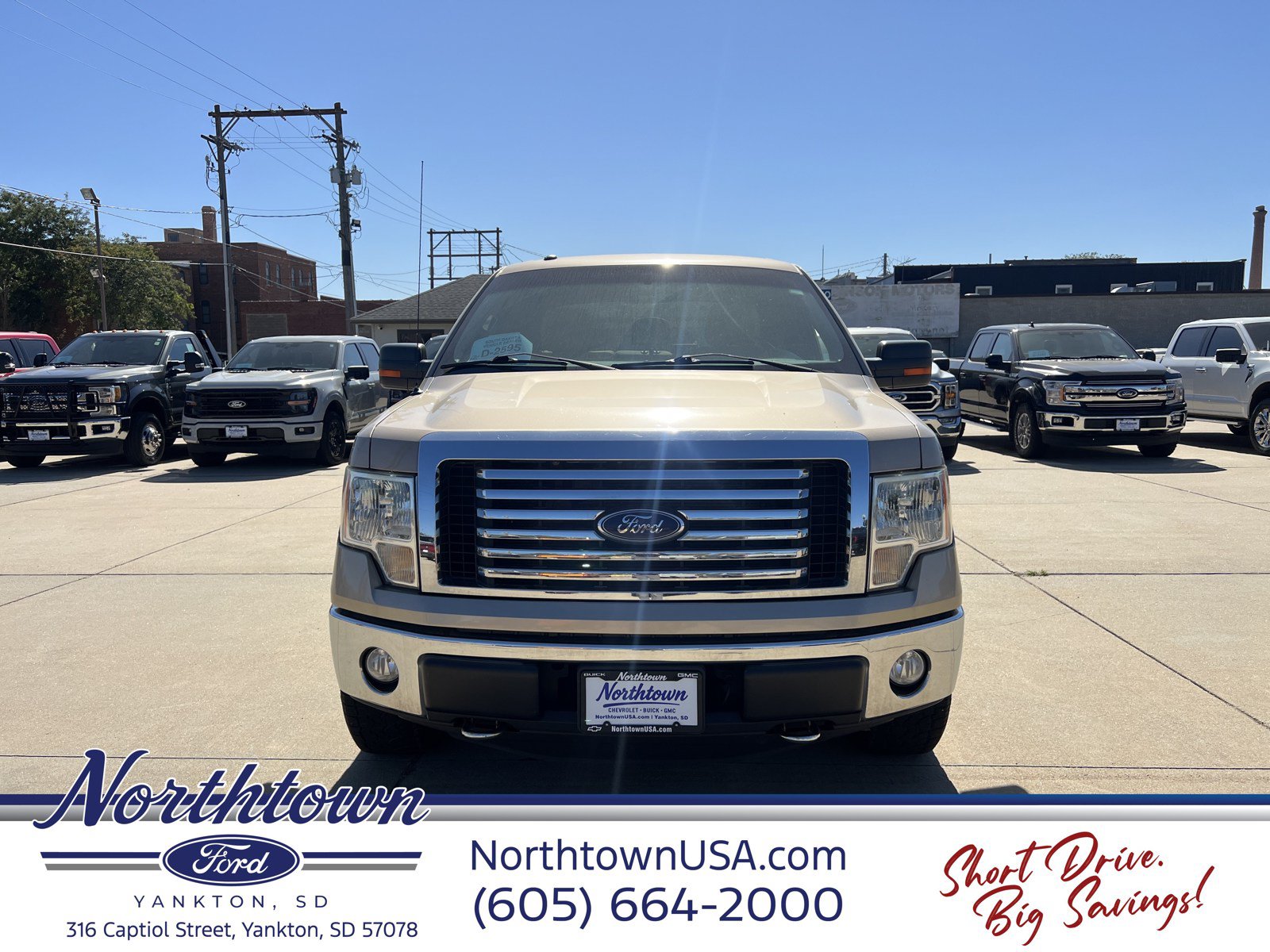 Used 2011 Ford F150 XLT w/ XLT Chrome Pkg AWD/4WD image 2