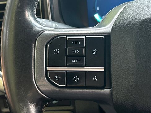 Used 2024 Ford F250 Lariat w/ FX4 Off-Road Package AWD/4WD image 32