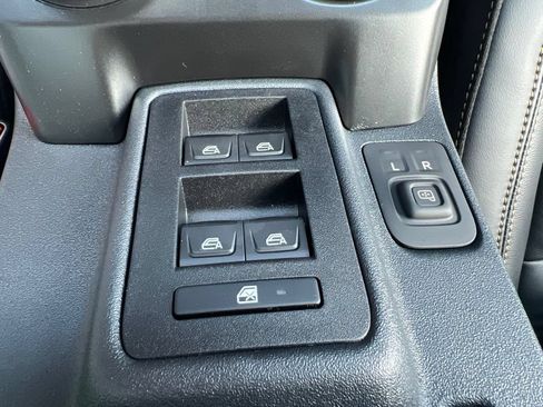 New 2026 Ford Bronco Badlands AWD/4WD image 18