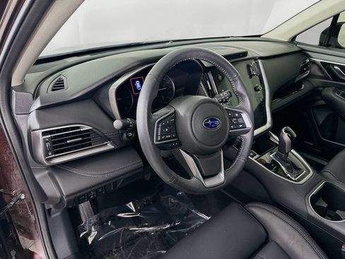 Certified 2025 Subaru Outback Limited AWD/4WD image 14