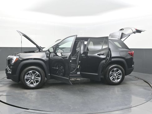 Used 2026 GMC Terrain Elevation FWD image 42